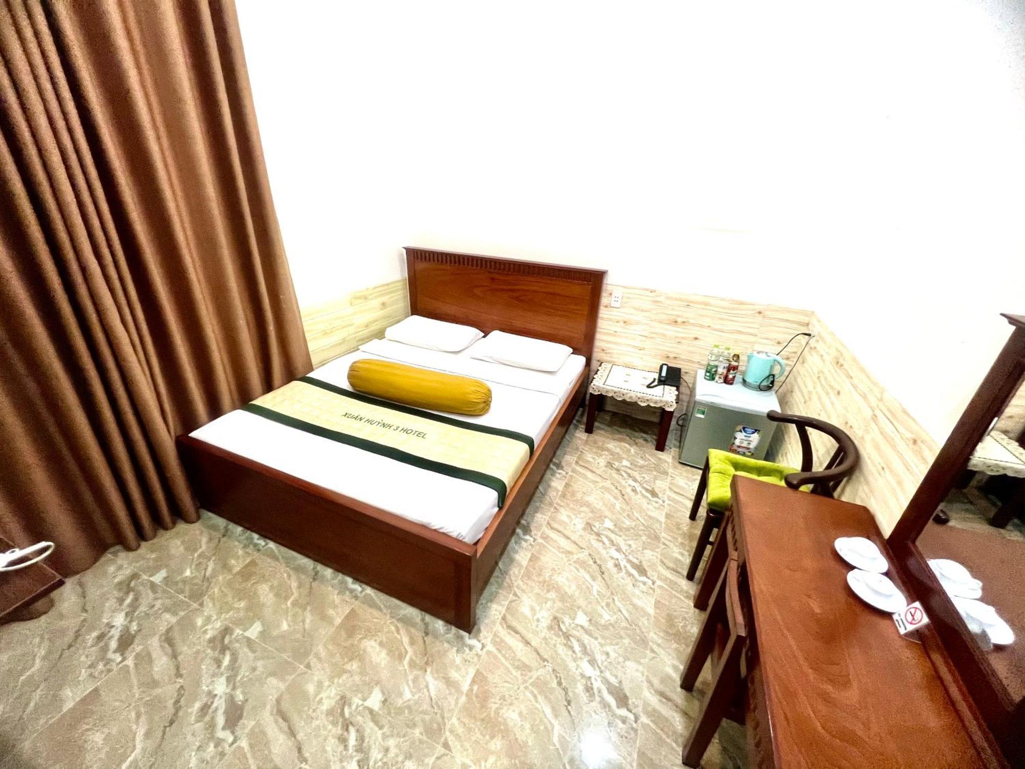 Xuan Huynh 3 Hotel Soc Trang Екстер'єр фото