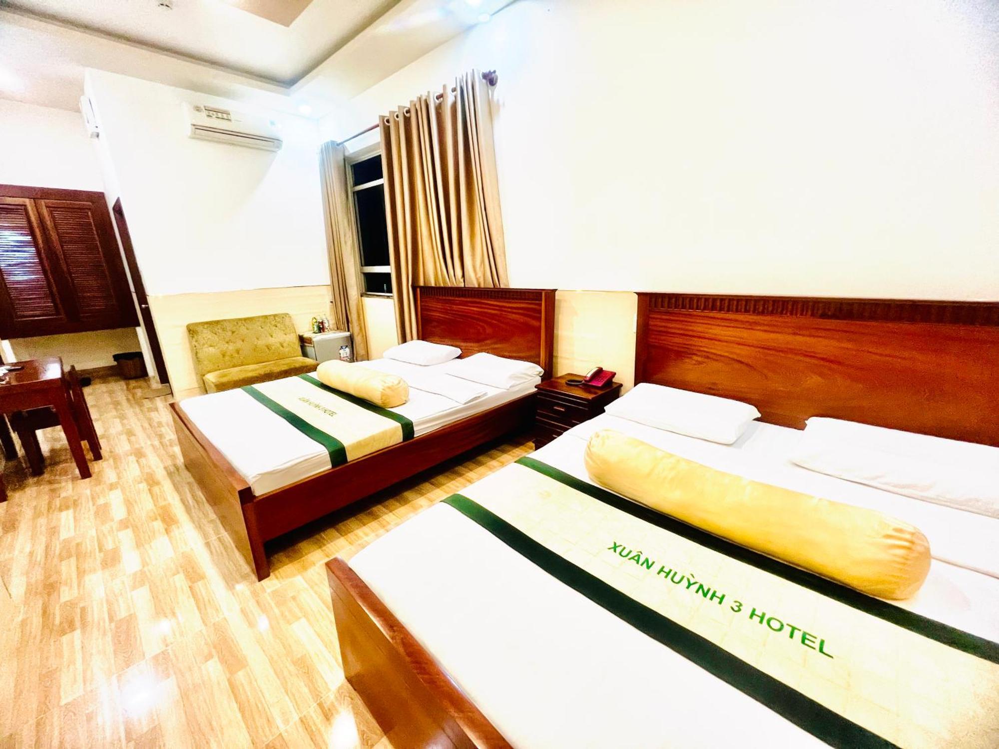 Xuan Huynh 3 Hotel Soc Trang Екстер'єр фото